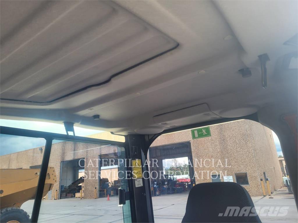 CAT 305-07CR Roomikekskavaatorid