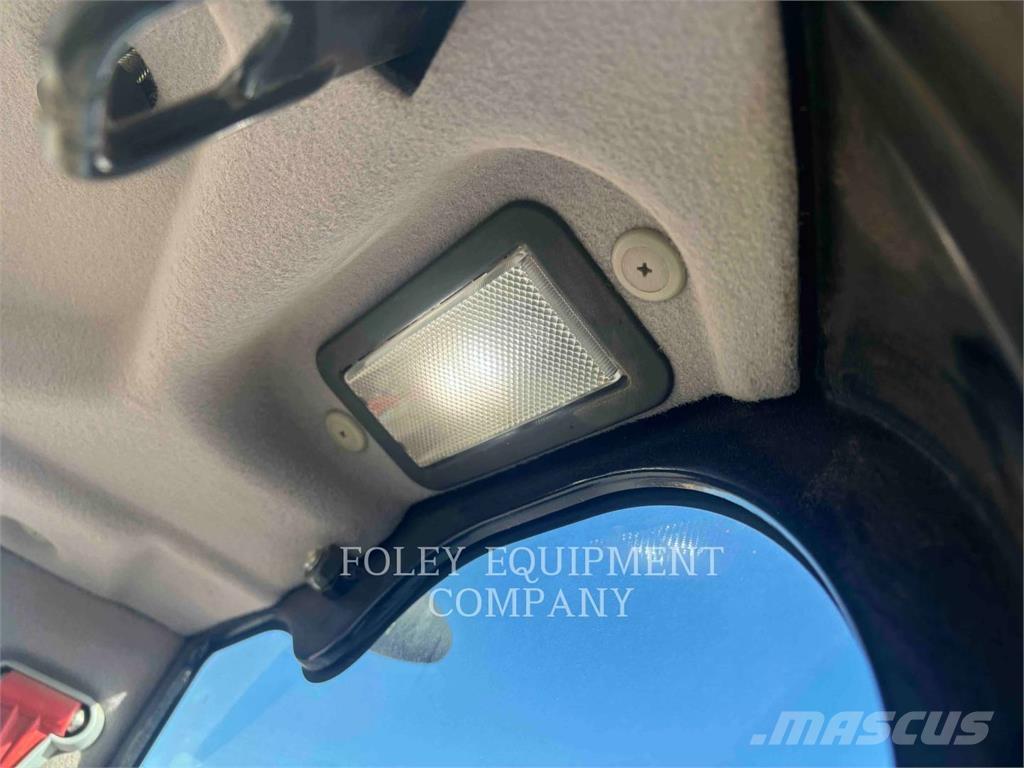 CAT 305-07LC Roomikekskavaatorid