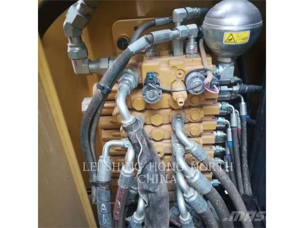 CAT 305.5E2 Roomikekskavaatorid