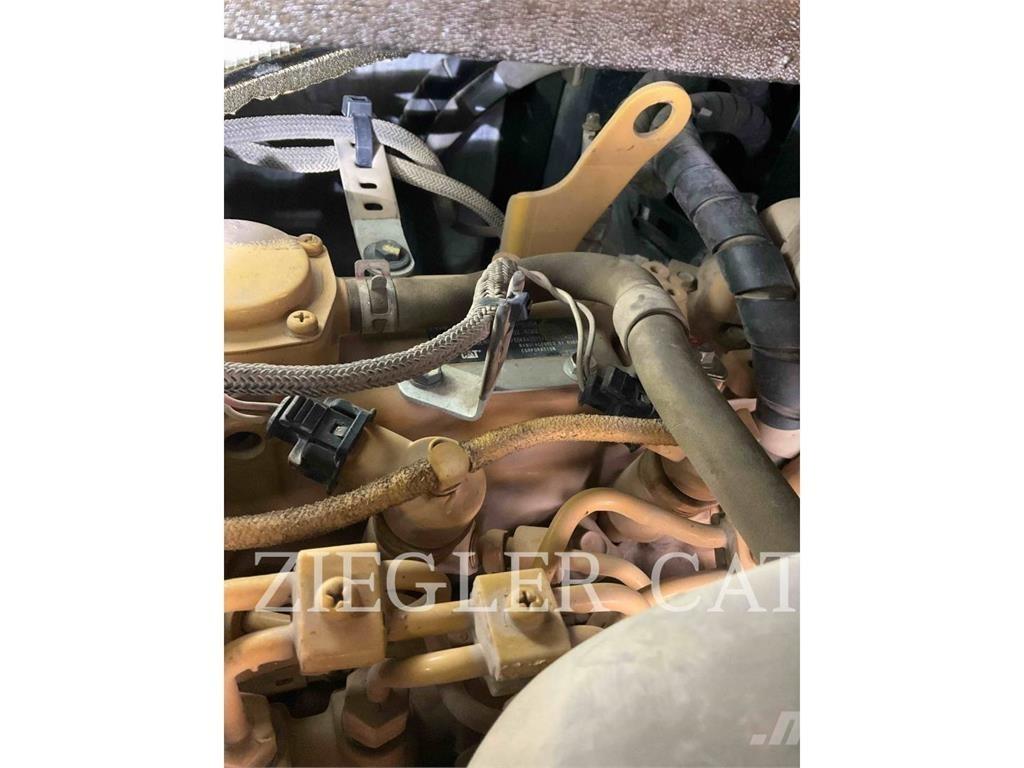 CAT 305.5E2CR Roomikekskavaatorid