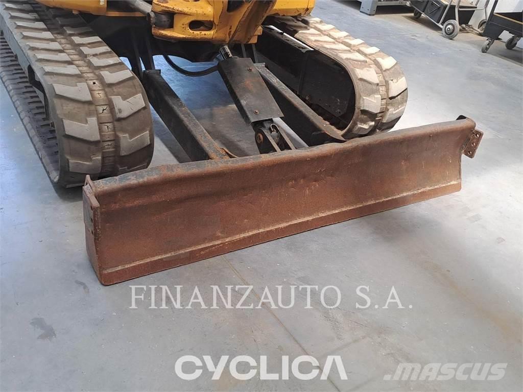 CAT 305E Roomikekskavaatorid
