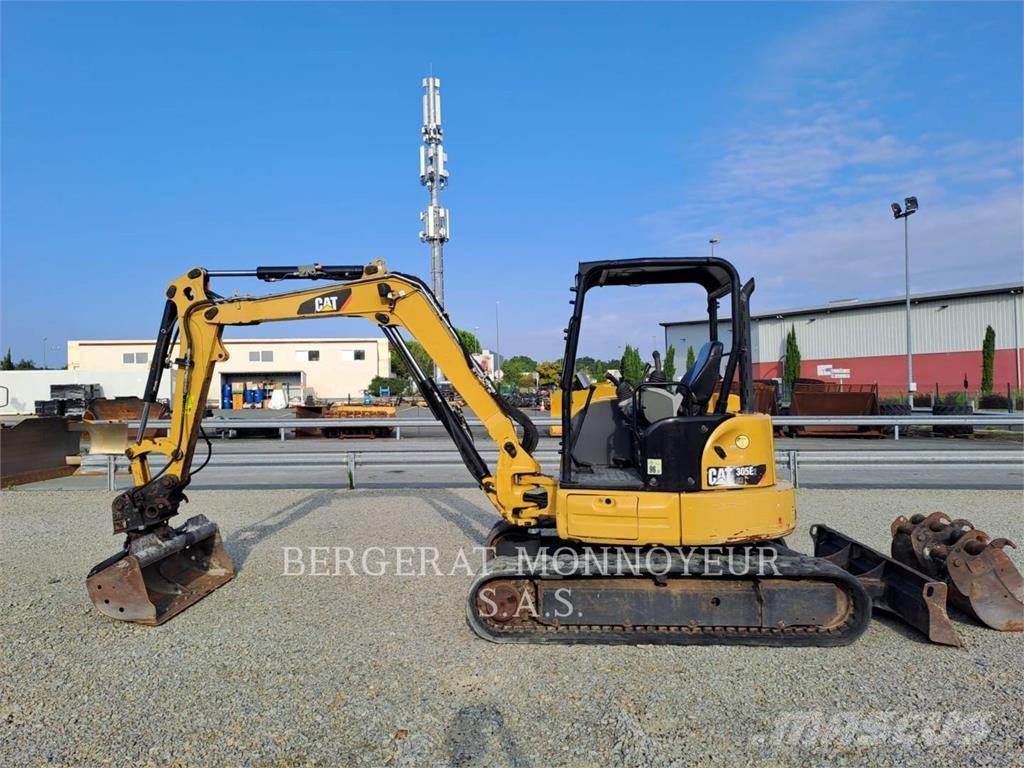 CAT 305E2 Roomikekskavaatorid