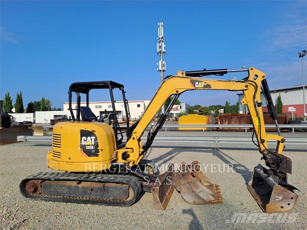 CAT 305E2 Roomikekskavaatorid