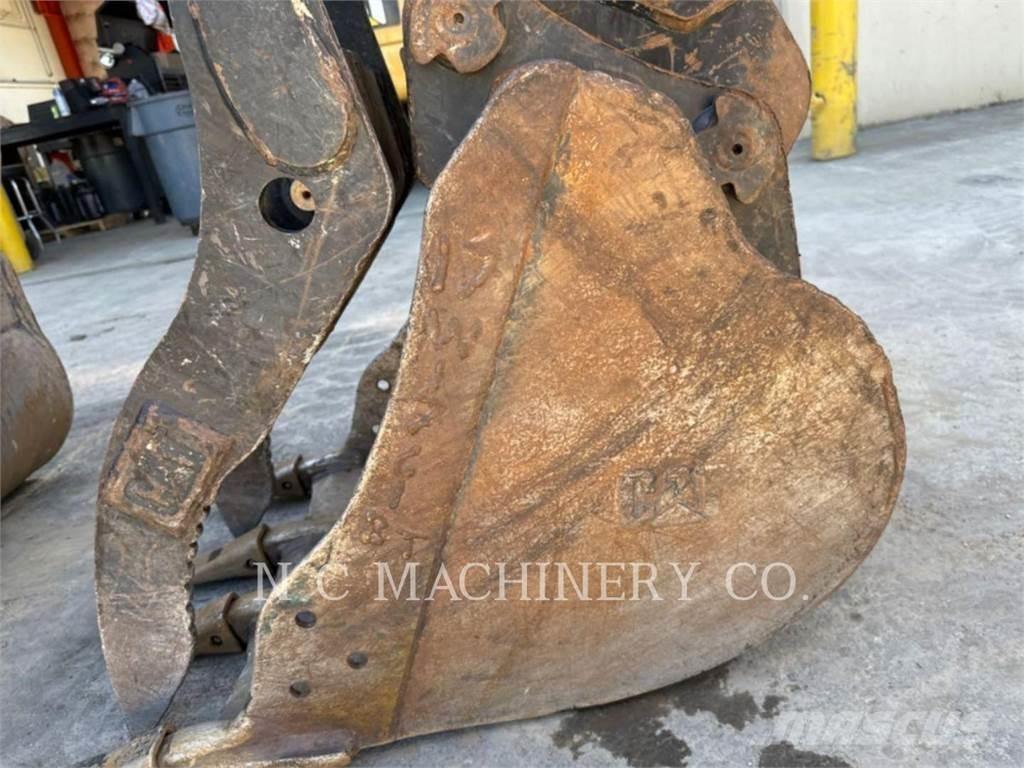 CAT 305E2 CRCN Roomikekskavaatorid