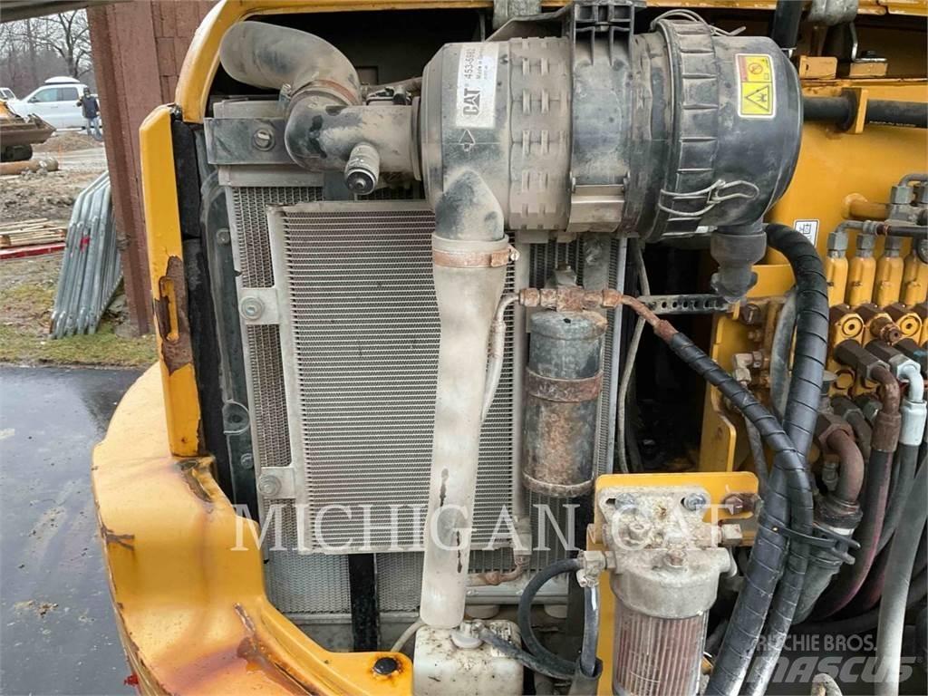 CAT 305E2CR Roomikekskavaatorid