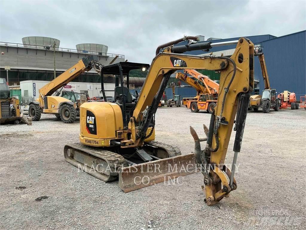 CAT 305E2CR Roomikekskavaatorid