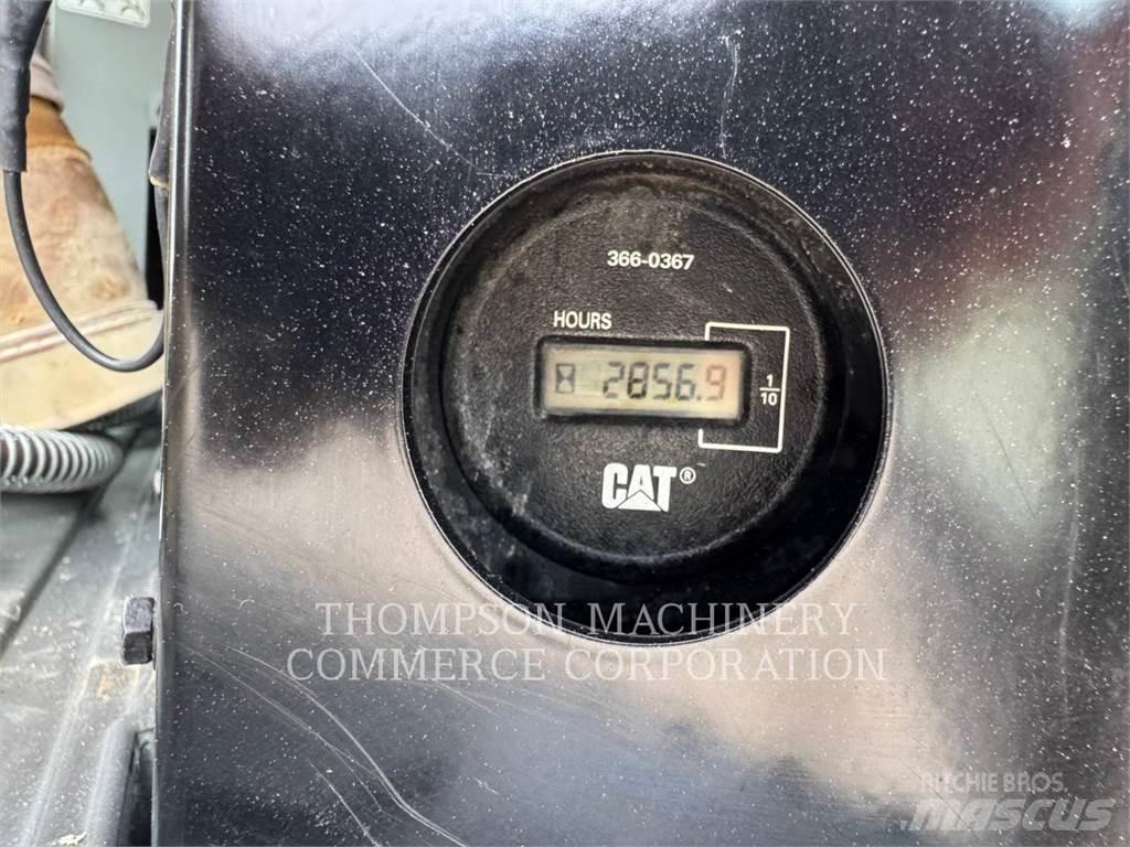 CAT 305E2CR Roomikekskavaatorid