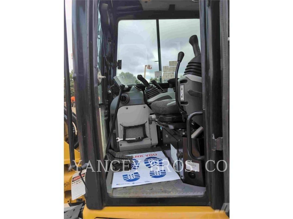 CAT 305E2CR Roomikekskavaatorid