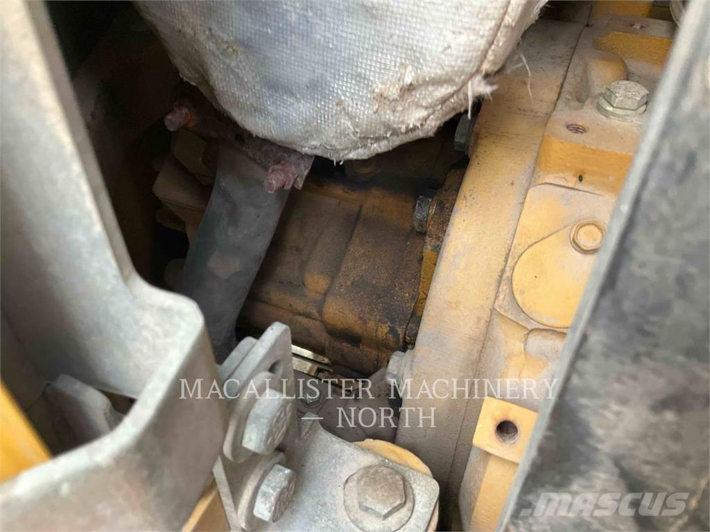 CAT 305ECR AQ Roomikekskavaatorid