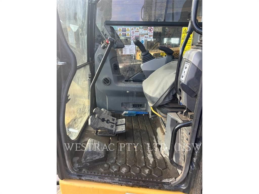 CAT 306-07CR Roomikekskavaatorid