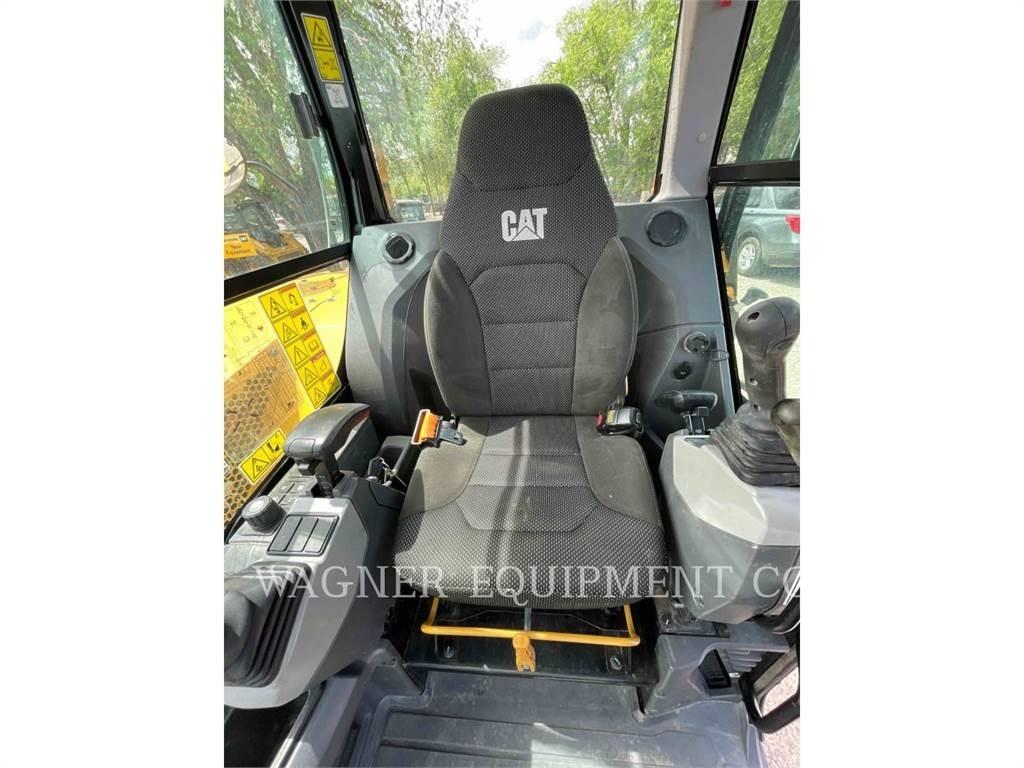 CAT 306 CR Roomikekskavaatorid