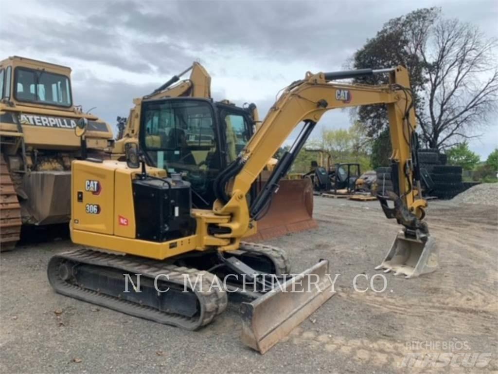 CAT 306 CRCB Roomikekskavaatorid