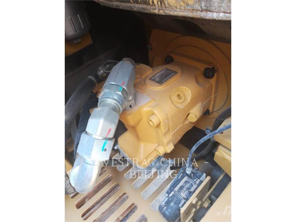CAT 306E2 Roomikekskavaatorid