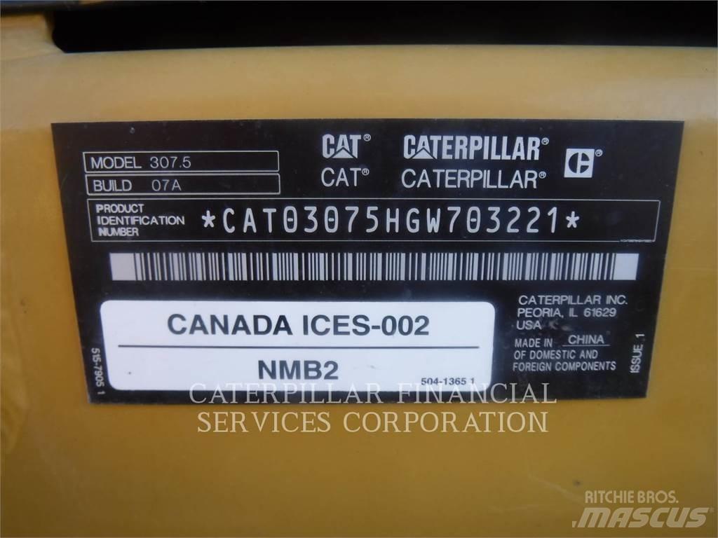 CAT 307.5-07 Roomikekskavaatorid