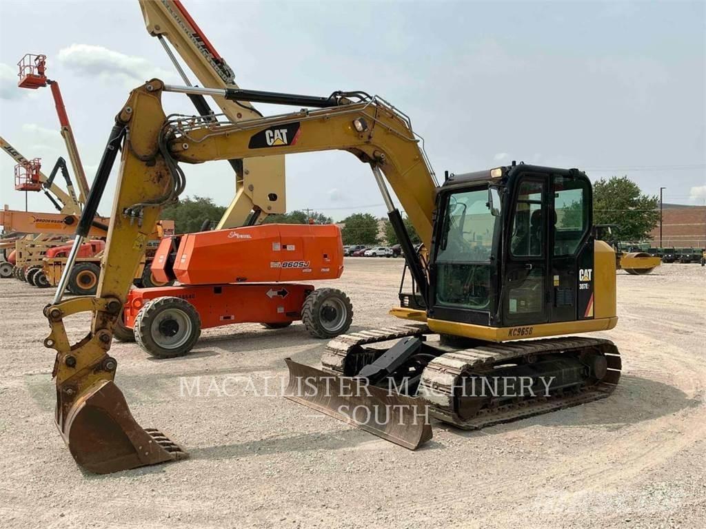 CAT 307E2 Roomikekskavaatorid