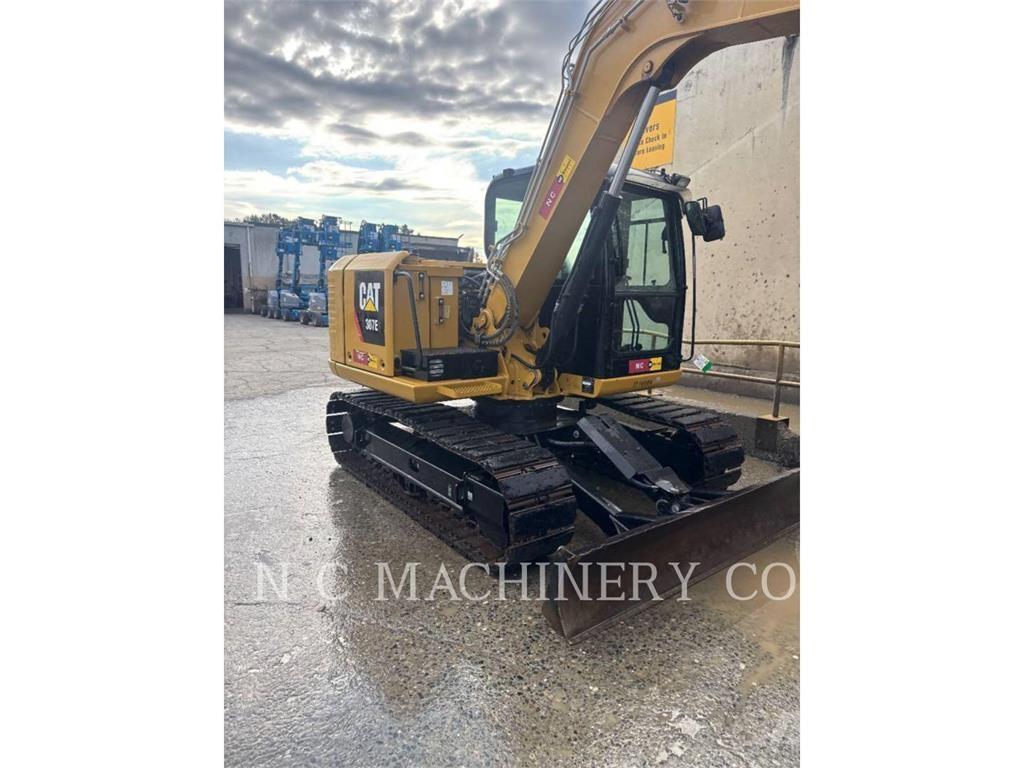 CAT 307E2 Roomikekskavaatorid