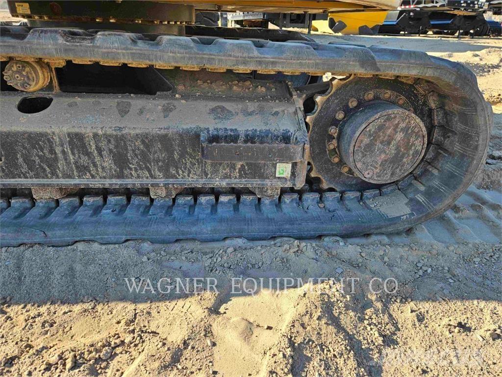 CAT 308 Roomikekskavaatorid