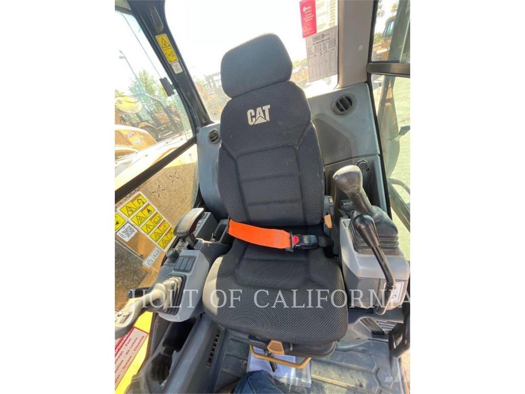 CAT 308 Roomikekskavaatorid