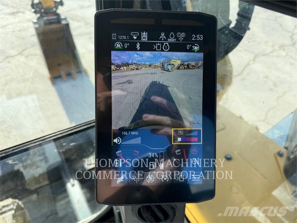 CAT 308 Roomikekskavaatorid