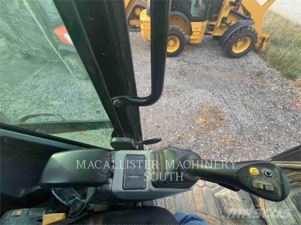 CAT 308CR Roomikekskavaatorid