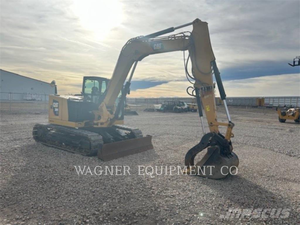 CAT 309 Roomikekskavaatorid