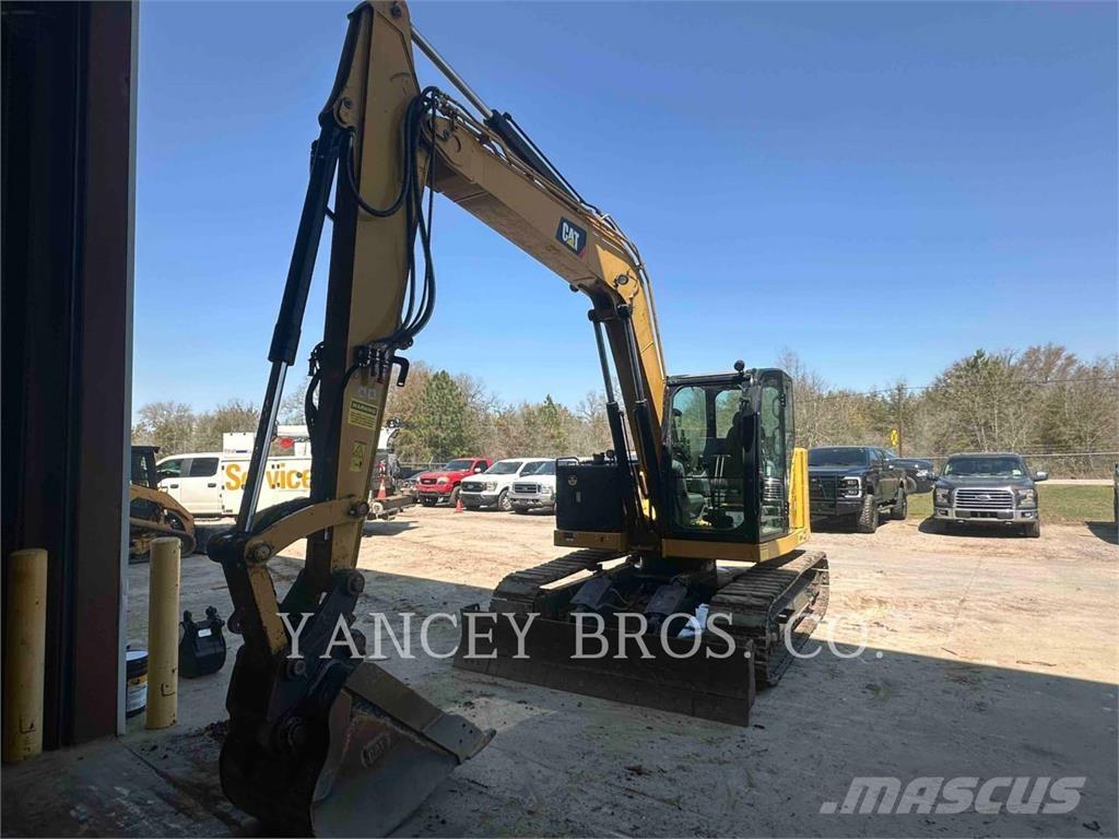 CAT 310 Roomikekskavaatorid