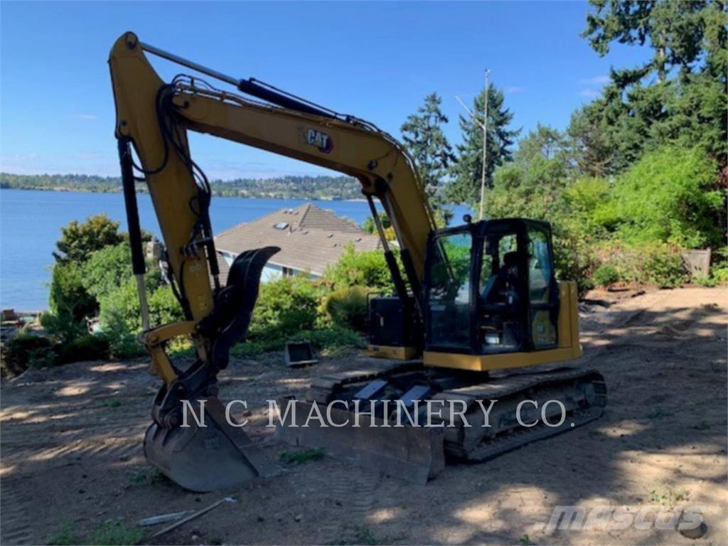 CAT 310 Roomikekskavaatorid