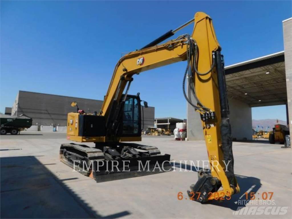 CAT 310-07 Roomikekskavaatorid