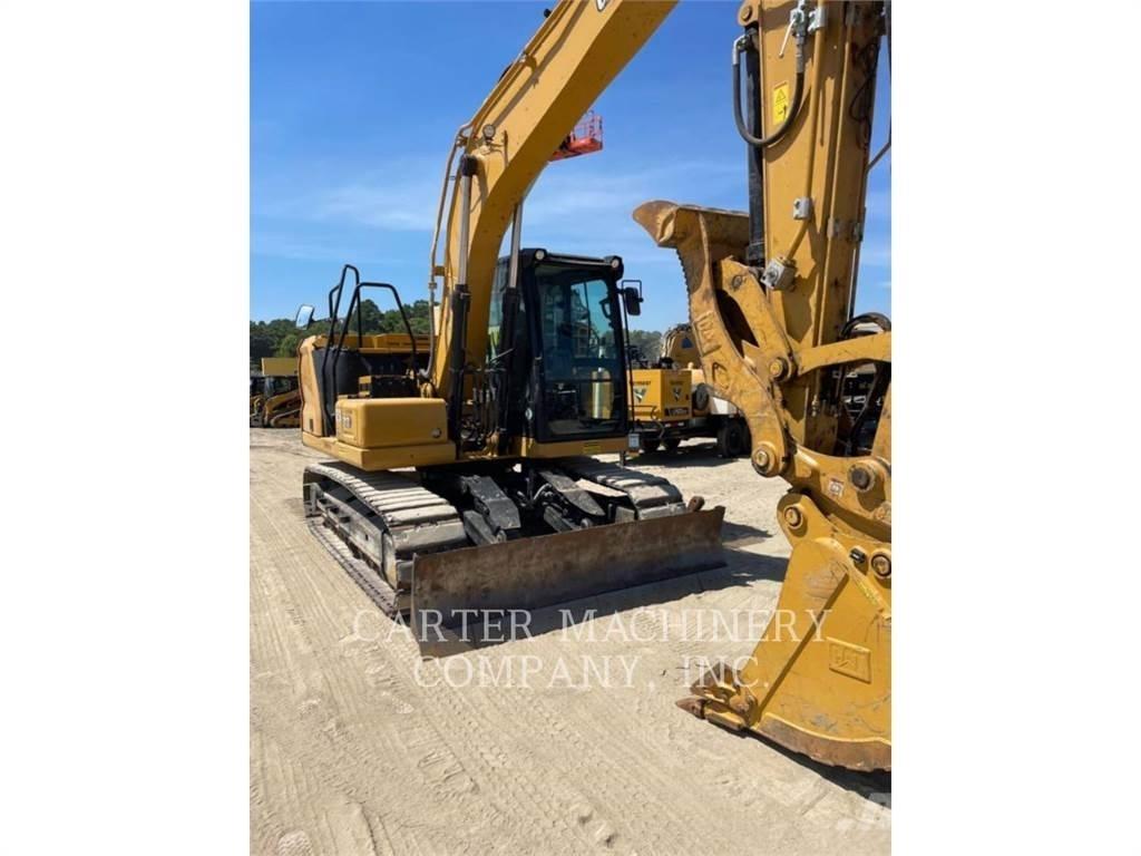 CAT 313-07 Roomikekskavaatorid