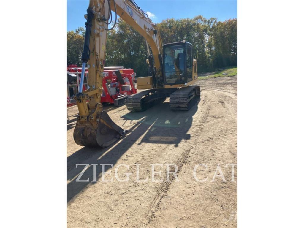 CAT 313-07 Roomikekskavaatorid