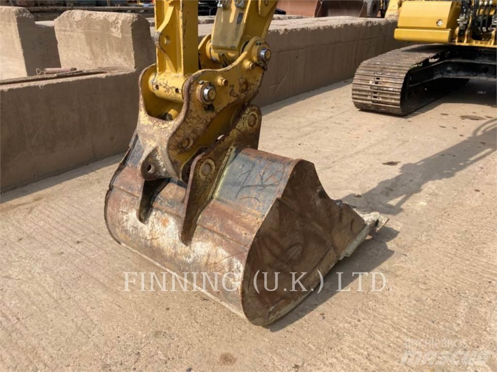 CAT 313-07A 2D Roomikekskavaatorid