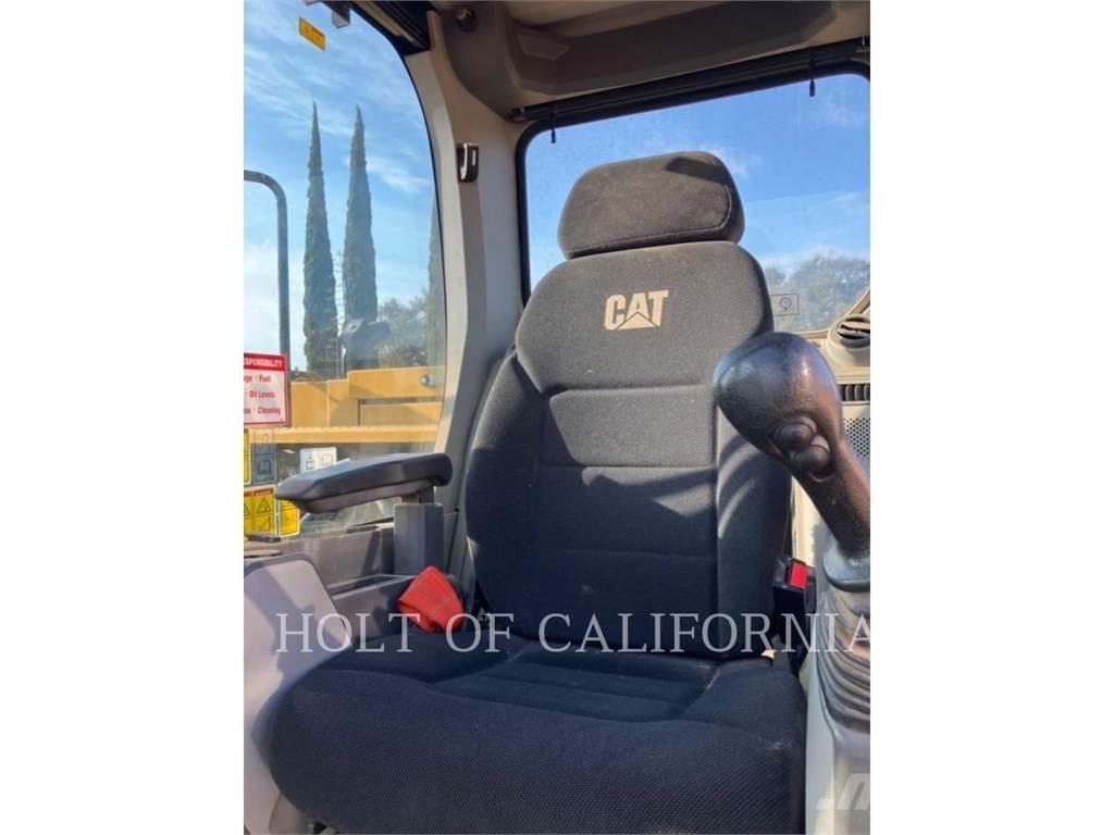 CAT 313 GC Roomikekskavaatorid