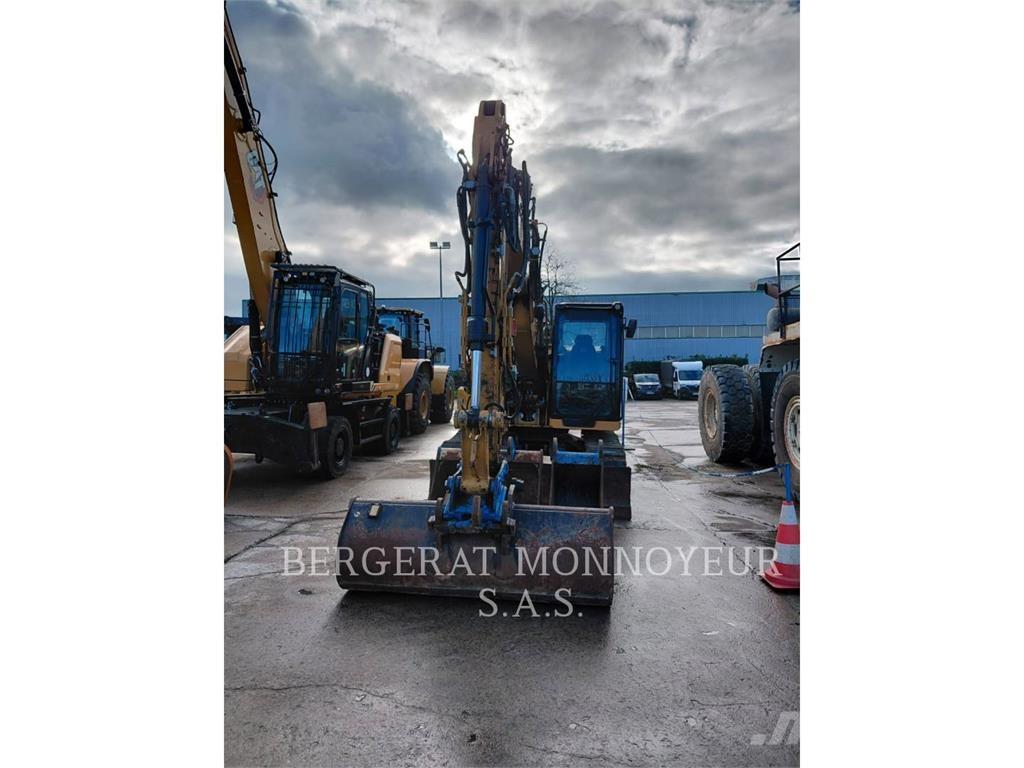 CAT 315 Roomikekskavaatorid