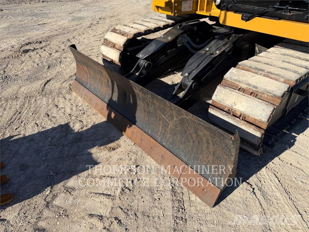 CAT 315 Roomikekskavaatorid