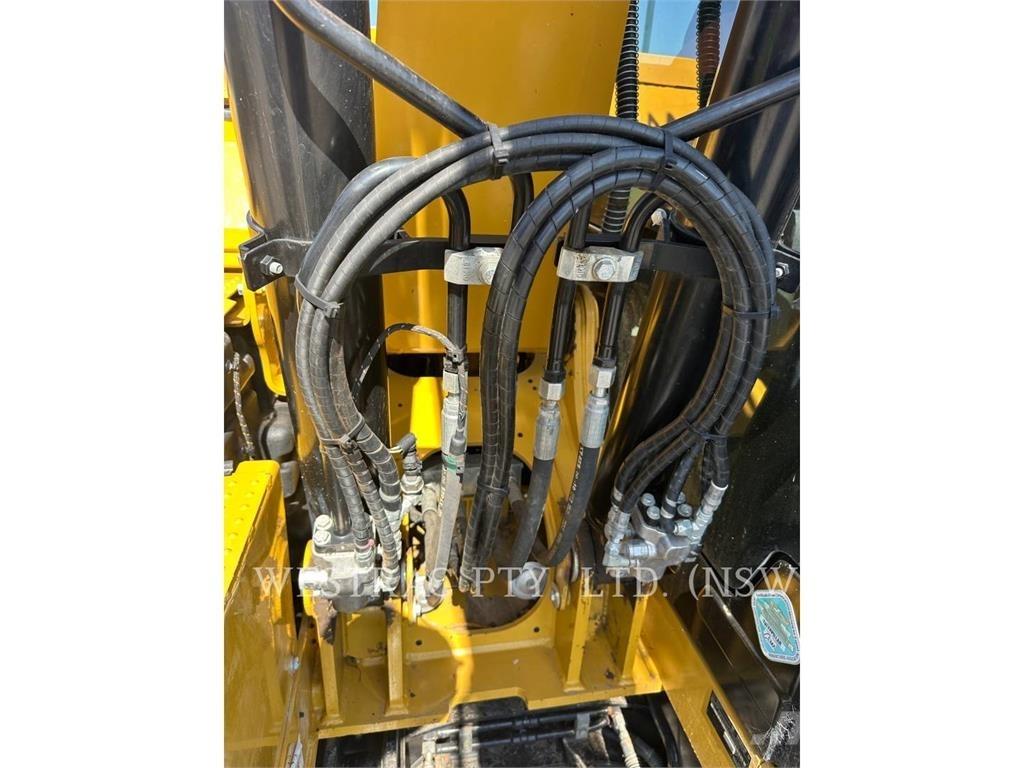 CAT 31507GC Roomikekskavaatorid