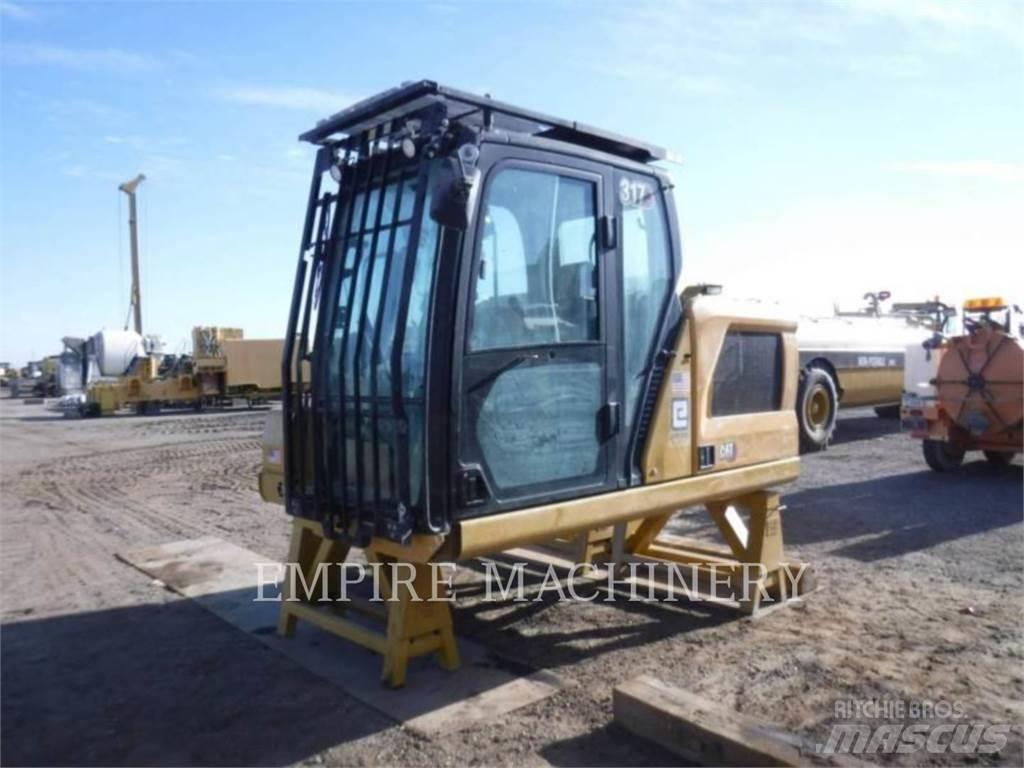 CAT 317-07UPPR Roomikekskavaatorid