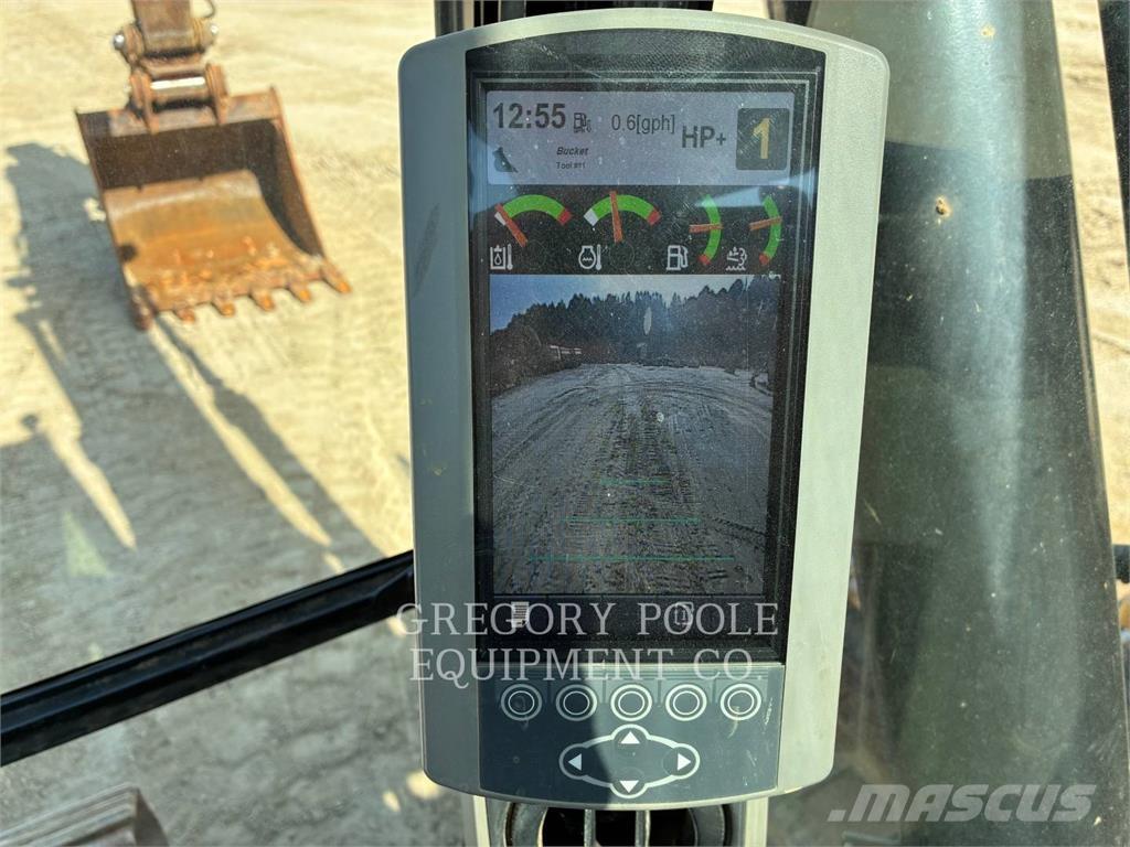 CAT 318FL Roomikekskavaatorid