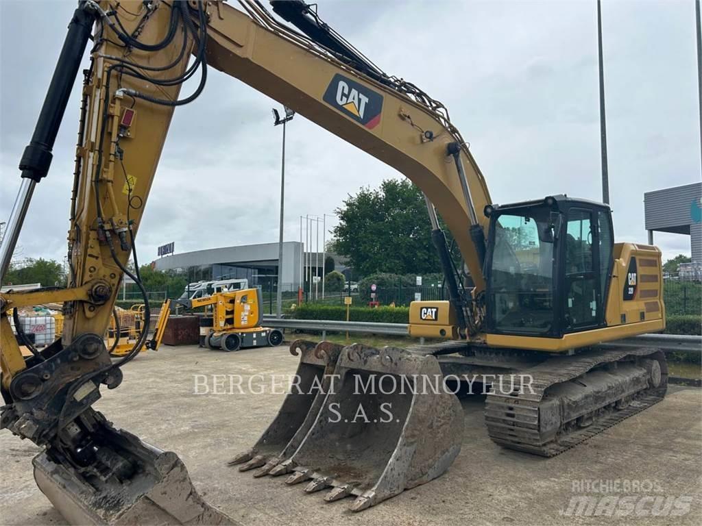 CAT 320 Roomikekskavaatorid