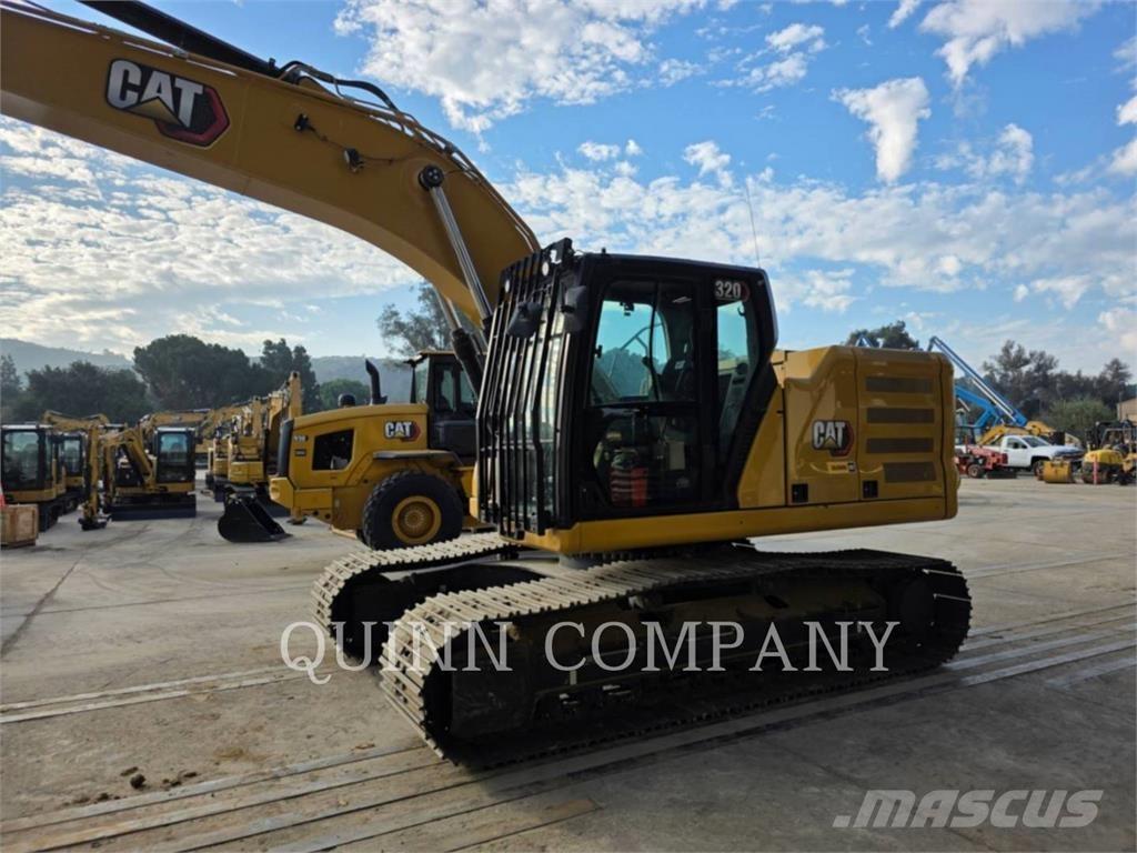 CAT 320 Roomikekskavaatorid