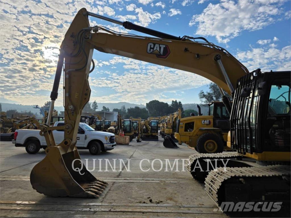 CAT 320 Roomikekskavaatorid
