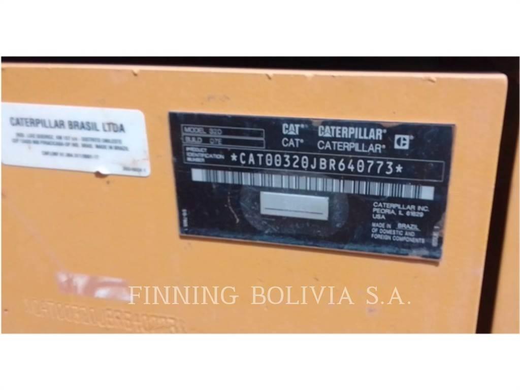 CAT 320-07 Roomikekskavaatorid