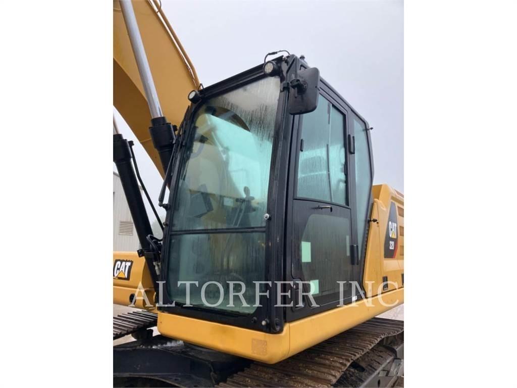 CAT 320-07 Roomikekskavaatorid