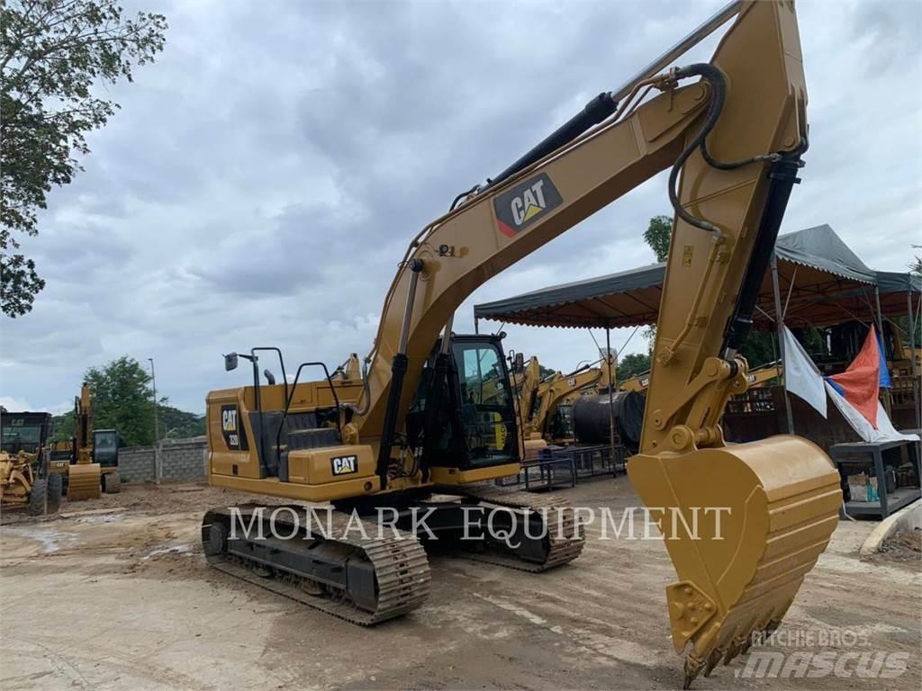 CAT 320-07 Roomikekskavaatorid