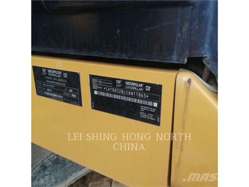 CAT 320-07 Roomikekskavaatorid