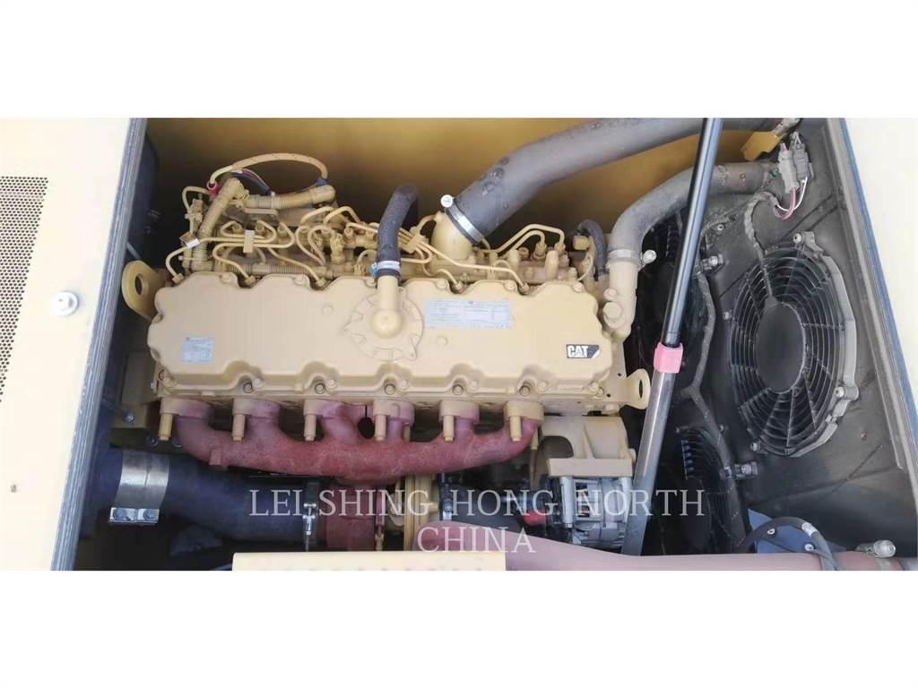 CAT 320-07 Roomikekskavaatorid