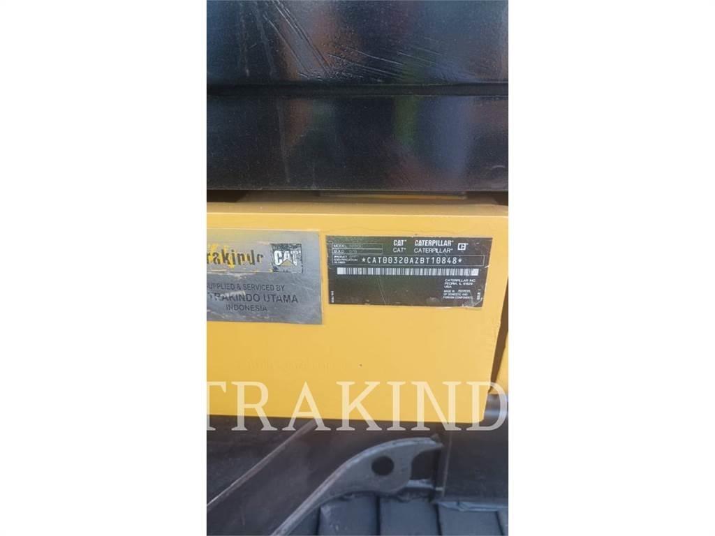 CAT 320-07GC Roomikekskavaatorid