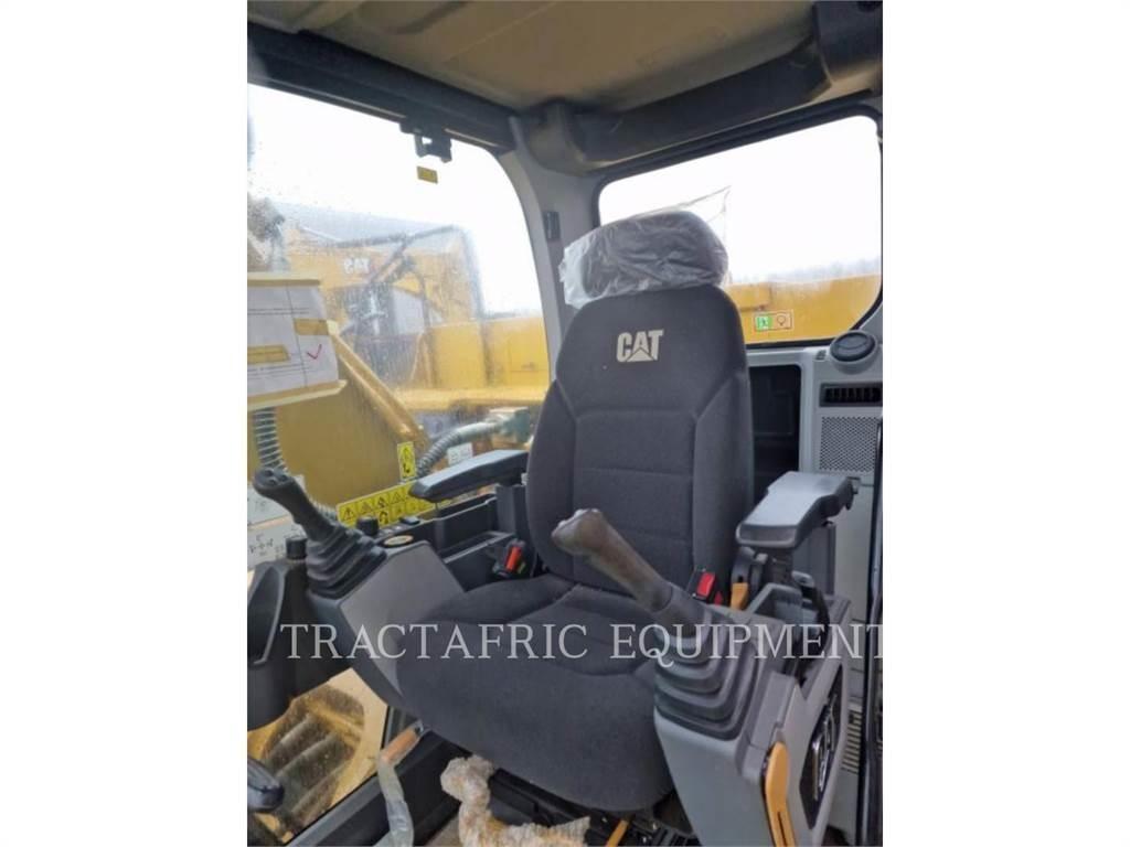 CAT 320-07GC Roomikekskavaatorid