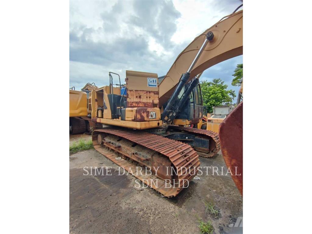 CAT 320-07GC Roomikekskavaatorid