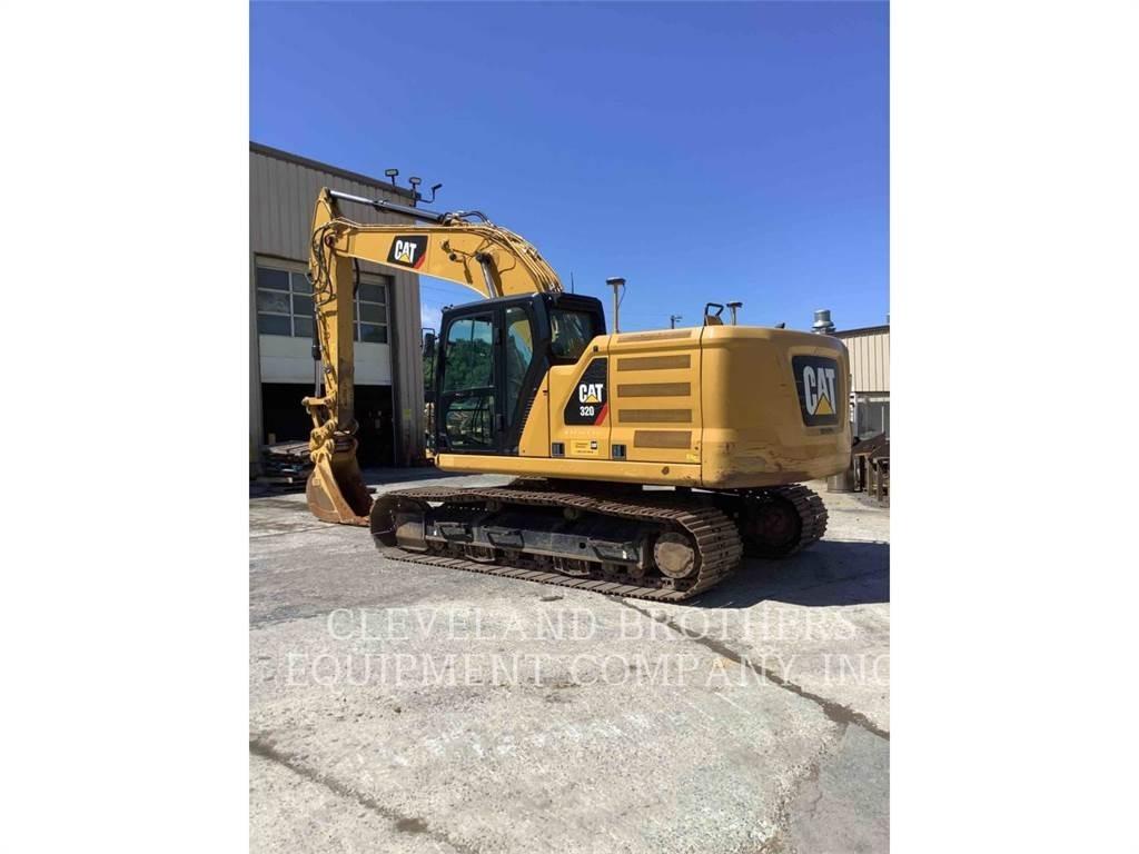 CAT 320 3D Roomikekskavaatorid