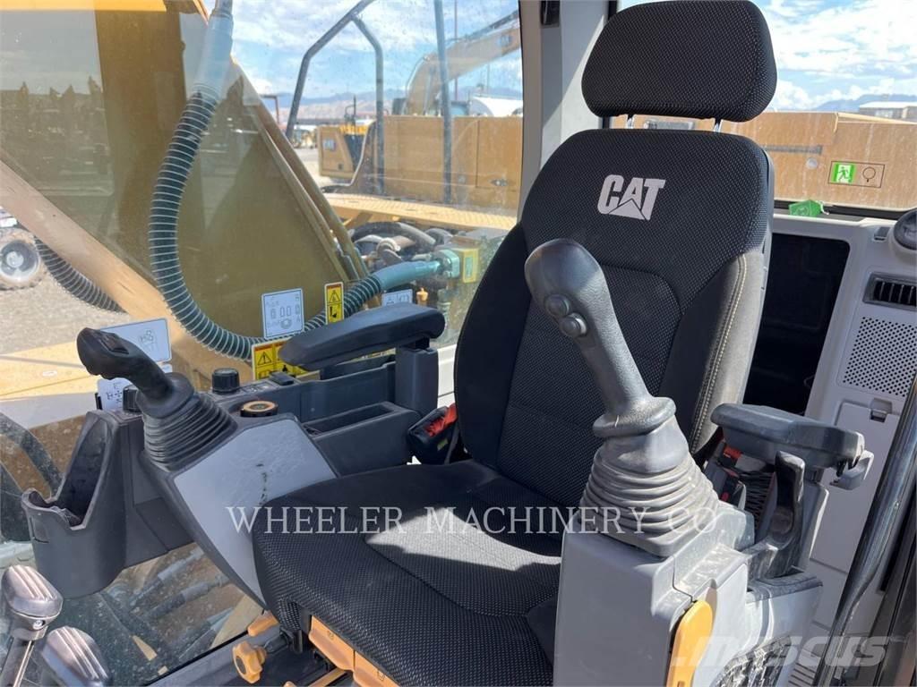 CAT 320 CF Roomikekskavaatorid